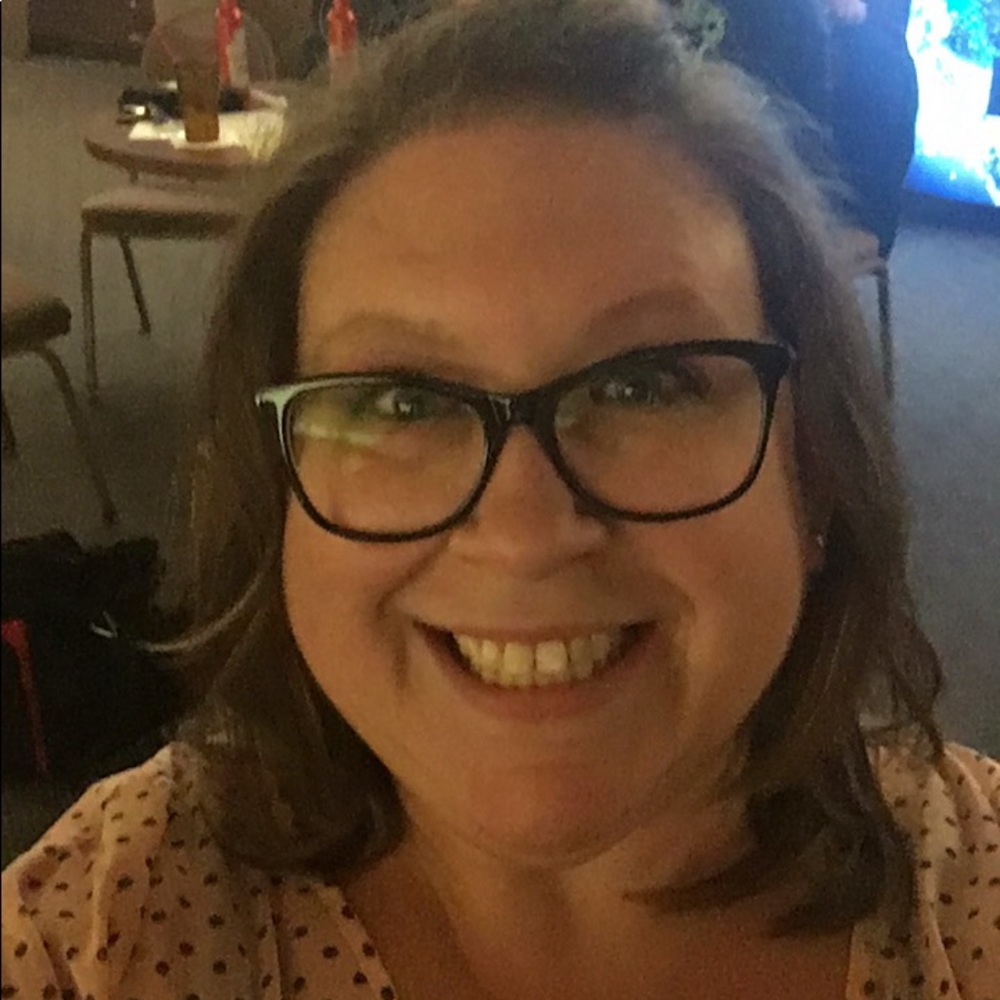 Meet your Posher, Laura